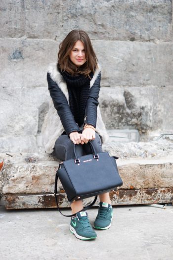 Chick with Kicks