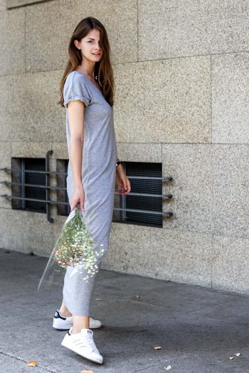 Graues Maxikleid