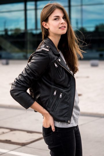 Wie trÃ¤gt man eine Lederjacke