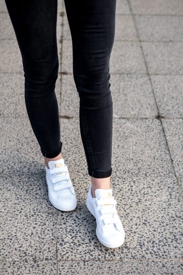 Wie trägt man weiÃe Sneakers