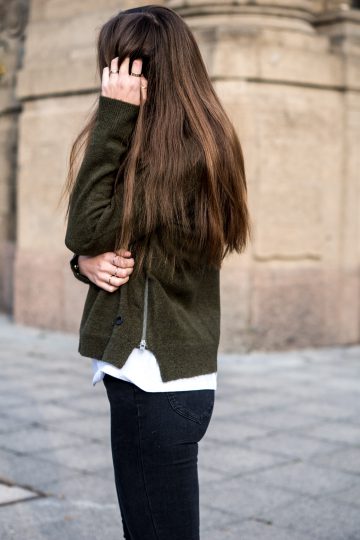 Pullover mit ReiÃverschluss an der Seite