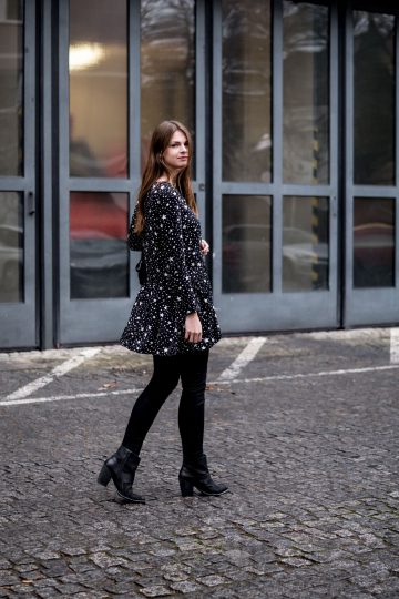 How to wear black Boots