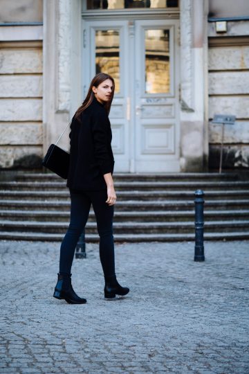 schwarzer Blazer