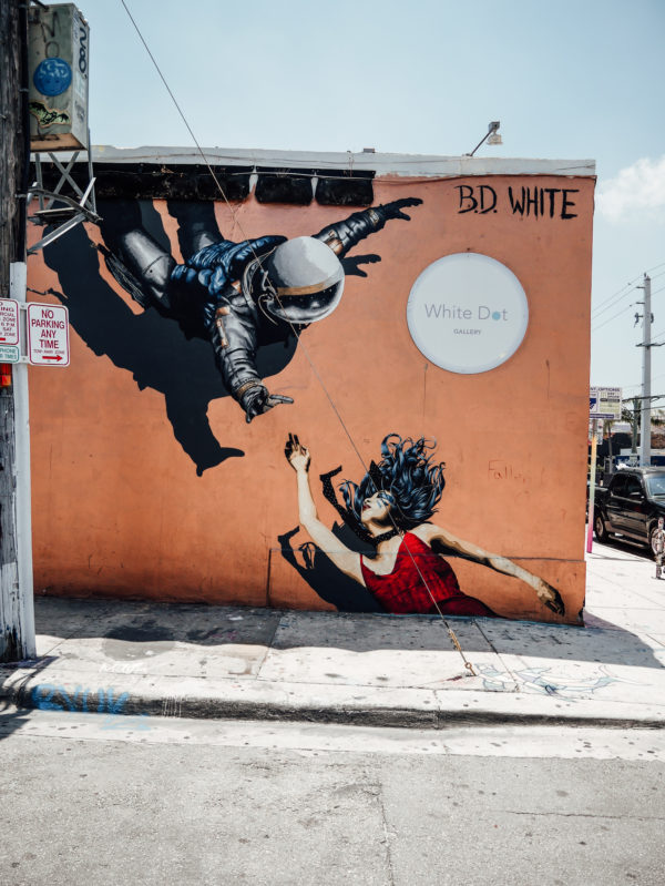 Miami-Wynwood-Playsuit-Beltbag-Travel-Look-26