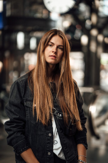 Was trägt ein Modeblogger auf Reisen