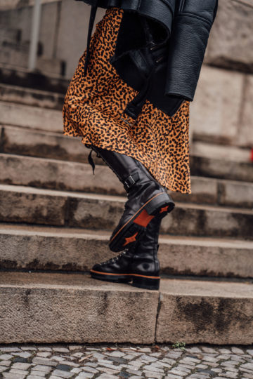 Schuhe mit farbiger SOhle