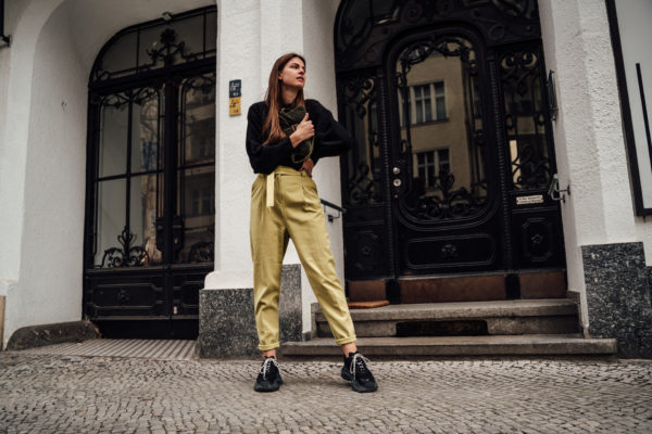 Wie trägt man high-waisted