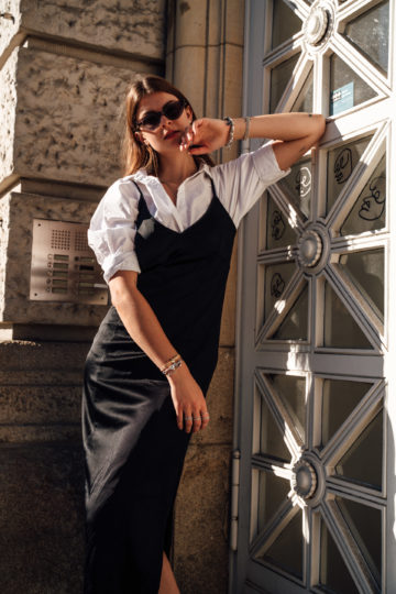 Hemd unter Kleid