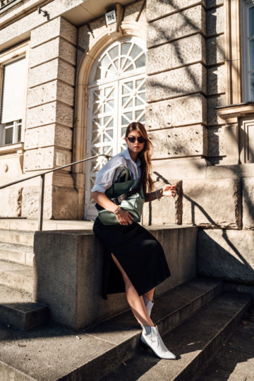 Kleid mit Boots kombinieren