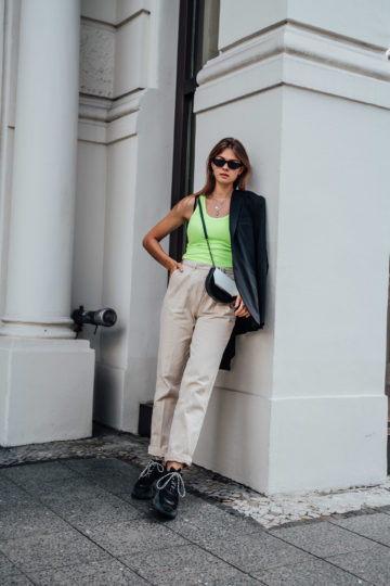 Neon und Beige kombinieren